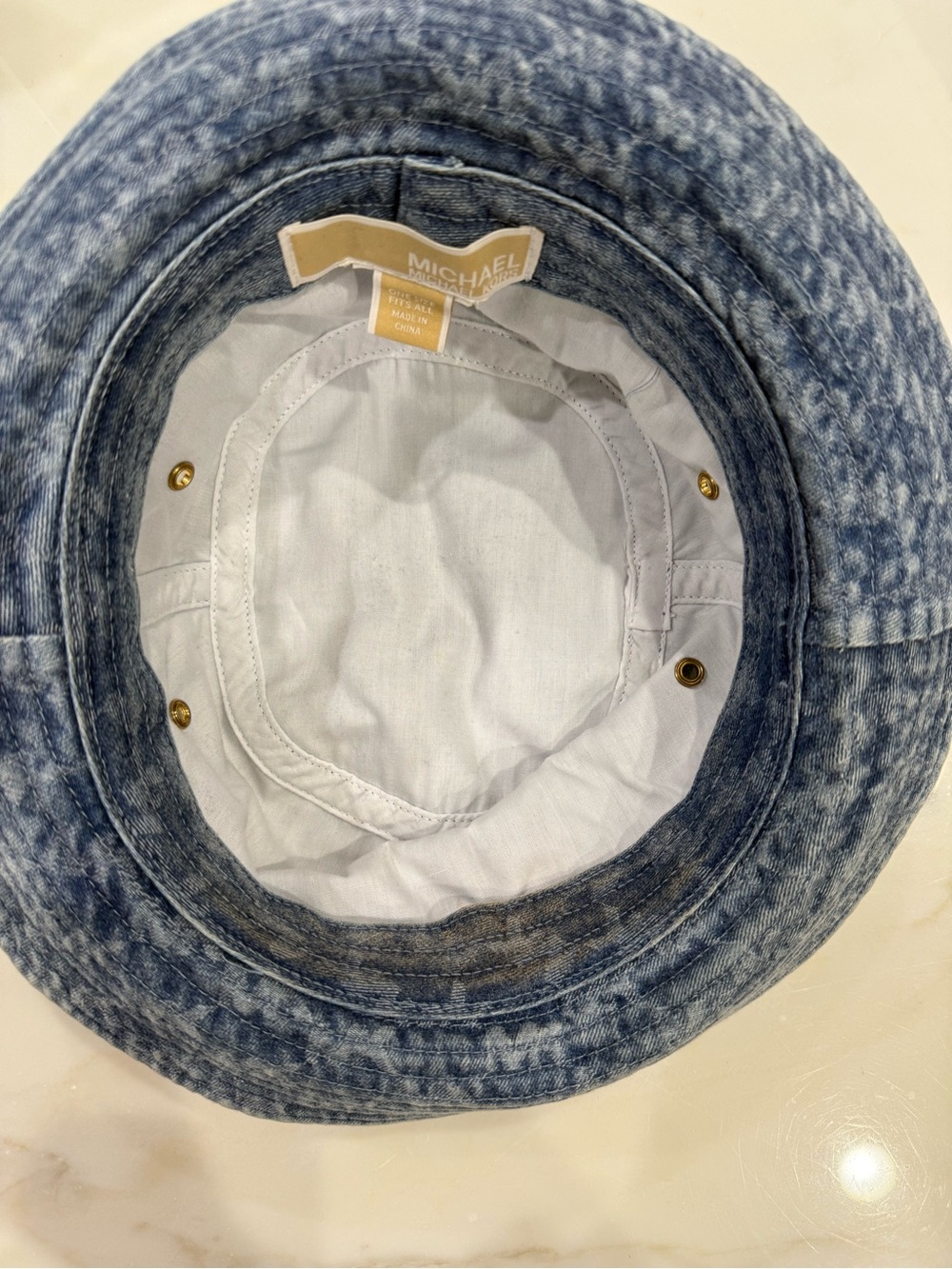 Michael Kors Empire Logo Jacquard Denim Bucket Hat - Picture 6 of 6